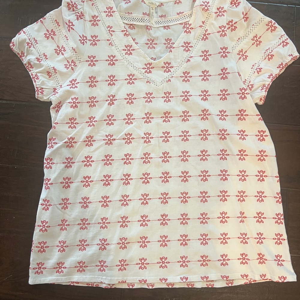 Matilda Jane Red and White Floral Short Sleeve Top